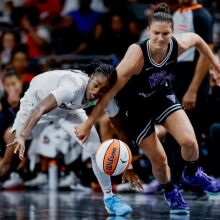 Aπαράδεκτη κίνηση: Έριξαν ερωτικό βοήθημα στο παρκέ αγώνα του γυναικείου NBA