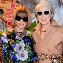 H Μιράντα Πρίστλι...συναντά την Άννα Γουίντουρ στη Εβδομάδα Μόδας του Μιλάνου