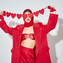 Γιατί οι εφαρμογές γνωριμιών δεν μας φέρνουν πάντα πιο κοντά