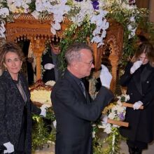 Ο Tομ Χανκς κουβάλησε τον επιτάφιο σε εκκλησία του Λος Άντζελες