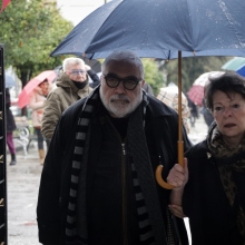 Πένθος για τον Δημήτρη Πιατά: Πέθανε η σύζυγός του Λέλα – Το ανακοίνωσε ο Βούρος μετά την παράσταση