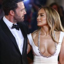 Τζένιφερ Λόπεζ και Μπεν Άφλεκ αρραβωνιάστηκαν ξανά – Η φωτογραφία με το εντυπωσιακό μονόπετρο