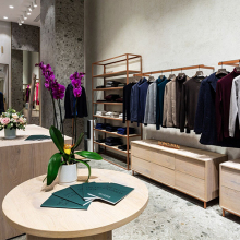 Εσωτερικό καταστήματος Falconeri στην Αθήνα