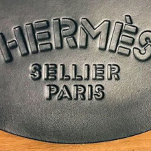 Ο οίκος Hermes κλείνει τα εργοστάσια του