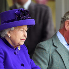 Βασίλισσα Ελισάβετ, πρίγκιπας Κάρολος