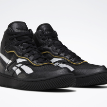 Νέο Reebok VB Dual Court Mid II, δια χειρός Victoria Beckham