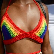 Μπικίνι: ο δημιουργός και η ιστορία του μαγιό που άλλαξε τους ενδυματολογικούς κανόνες των διακοπών