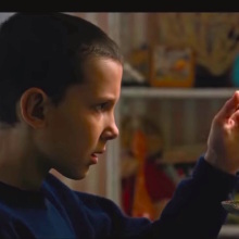 10 γυναίκες της σοουμπίζ που ξύρισαν το κεφάλι τους