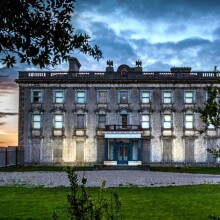 Ιρλανδία: Προς πώληση το «σπίτι του διαβόλου»