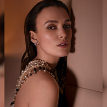 Η ηθοποιός Keira Knightley φωτογραφίζεται για τη νέα καμπάνια του αρώματος Coco Mademoiselle L'Eau Privee