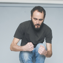 Ο Χρήστος Λαϊνάς και κάτι που λάμπει 