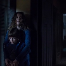 Οι Άζι Ρόμπερτσον και Τζίλιαν Τζέικομπς στην ταινία «Έλα να παίξουμε»