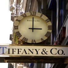 Η LVMH εξαγόρασε την Tiffany & Co