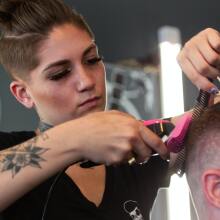 Ανοικτά τα κομμωτήρια σήμερα Σάββατο 7 Νοεμβρίου 2020 εν μέσω lockdown