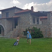 Family Hotels Greece: Πάρε τα παιδιά και τρέχα!