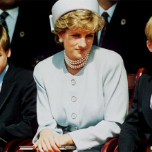  H πριγκίπισσα Νταϊάνα με τους γιους της Ουίλιαμ και Χάρι το 1995