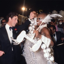 Ο πρίγκιπας Κάρολος χορεύει