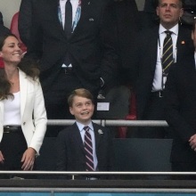 Ο πρίγκιπας Τζορτζ με τους γονείς του, Ουίλιαμ και Κέιτ Μίντλετον 