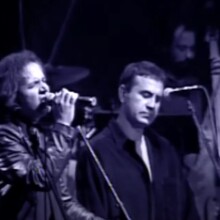 Γιώργος Νταλάρας, Χρήστος Θηβαίος τραγουδούν μαζί