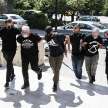 Στο ίδιο σπίτι με την 19χρονη στην Ηλιούπολη ζούσε και η 9χρονη κόρη του 39χρονου αστυνομικού, σύμφωνα με ανακοίνωση της μητέρας της © EUROKINISSI