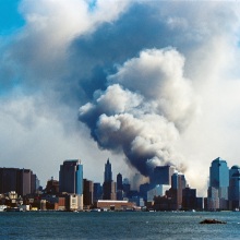 Νέα Υόρκη - Στιγμιότυπο από την τρομοκρατική επίθεση στους Δίδυμους Πύργους το 2001