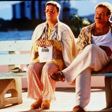 Ο Ρόμπιν Γουίλιαμς και ο Νέιθαν Λέιν στην ταινία «The birdcage»