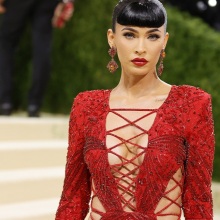 Η Megan Fox στο Met Gala 2021.