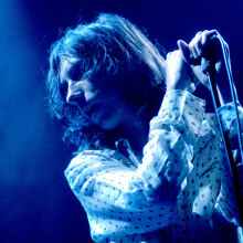 Bobby Gillespie - Στιγμιότυπο από τη συναυλία των Primal Scream στην Αθήνα τον Απρίλιο του 2004