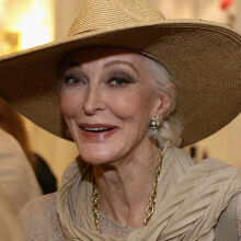 Μερικά fashion tips για γυναίκες άνω των 60 ετών, προκειμένου να δείχνουν και να νιώθουν στιλάτες.