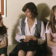 Η Σάρα Τζέσικα Πάρκερ και η Σίνθια Νίξον υποδύθηκαν τις αδελφές στην ταινία My Body, My Child το 1982. 