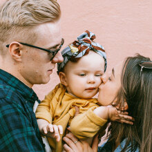 Ζευγάρι με μωρό