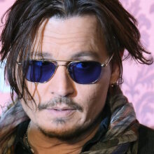Τζόνι Ντεπ: Μερικοί λόγοι που ο Johnny Depp άρεσε και εξακολουθεί να αρέσει στα κορίτσια, παρότι προβληματικός και αντιστάρ.