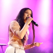 Μαρία Σάττι: Ντρεπόμουν να με πάρει ο μπαμπάς μου από το φροντιστήριο γιατί είναι μαύρος