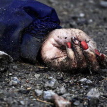 Η γυναίκα με τα κόκκινα νύχια στην Μπούκα ήταν ένα από τα θύματα των Ρώσων