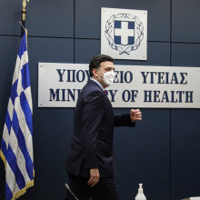 Ο υπουργός Υγείας Βασίλης Κικίλιας στην ενημέρωση για τον εμβολιασμό στην Ελλάδα κατά του κορωνοϊού