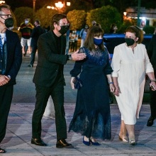 Η Πρόεδρος της Δημοκρατίας, Κατερίνα Σακελλαροπούλου, στην επίδειξη μόδας του Dior στο Καλλιμάρμαρο