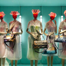 Η ιστορία των μανεκέν: Από αντικείμενο βιτρίνας, σύμβολο αξιών μιας κοινωνίας