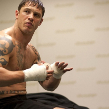 tom-hardy-warrior-body-791930651.jpg