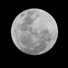 Σελήνη | Αμερικανοί επιστήμονες και η NASA επιβεβαίωσαν την ύπαρξη νερού στην επιφάνειά της