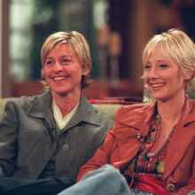 Έλεν ντε Τζένερις - Αν Χες 