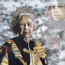 Έργο του Απόστολου Γιαγιάννου, «Ελισάβετ Β΄», πορτρέτο από τη σειρά «Εικοστός Αιών» του 2013,  με ακρυλικά και μολύβια σε καμβά 