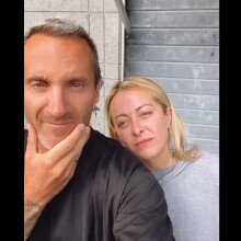 Η Τζόρτζια Μελόνι με τον γυμναστή της