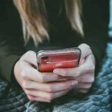 Tinder: Η πλατφόρμα αναζήτησης συντρόφου μέσω διαδικτύου αύξησε τα έσοδά της – Η μετοχή της μητρικής εταιρίας εκτινάχθηκε κατά 16%.