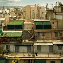 Αθηναϊκή πολυκατοικία