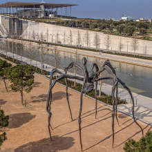Louise Bourgeois, Maman (1999), ΚΠΙΣΝ 
