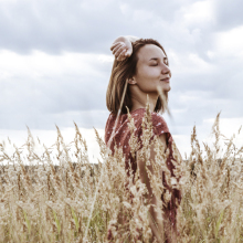 γυναίκα σε στάχυα 