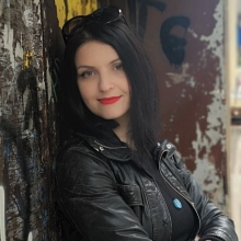 Η Βάσια Τζανακάρη μιλάει για τη μετάφραση του βιβλίου «Πίστη, Ελπίδα και Πόνος» των Nick Cave και Sean O’ Hagan που κυκλοφορεί στα ελληνικά από τις εκδόσεις Κλειδάριθμος.