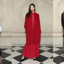 Οι Chiarra Ferragni, Karlie Kloss και Carla Bruni στο Dior Haute Couture Show