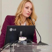 Φωτεινή Θειακού (Αναπληρώτρια Διοικήτρια στο Γενικό Νοσοκομείο Μαιευτήριο «ΕΛΕΝΑ ΒΕΝΙΖΕΛΟΥ»)