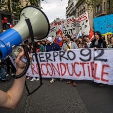 Γαλλία - διαδηλώσεις: Η αστυνομία θα χρησιμοποιεί drones για την παρακολούθηση του πλήθους - Τι σηματοδοτεί η εξέλιξη σε μια περίοδο αναταραχών.